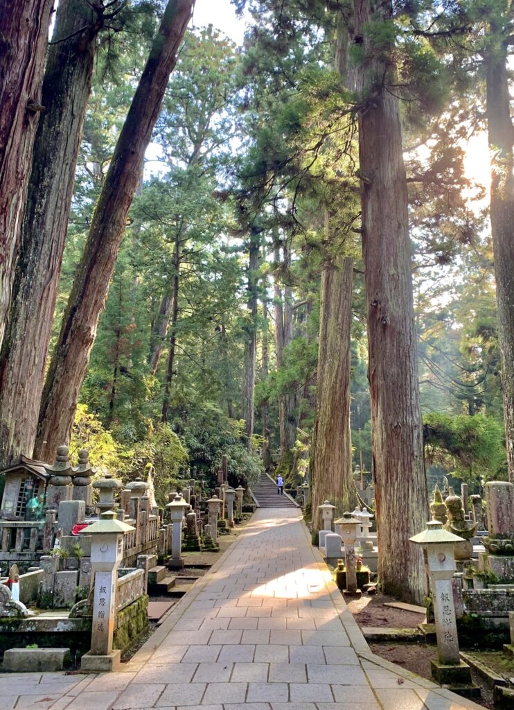 Cintorin Koyasan v Japonsku