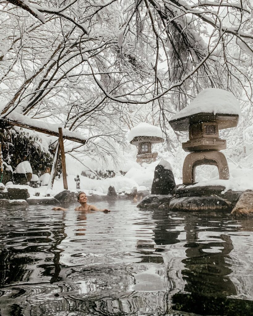 takaragawa onsen kupele v snehu